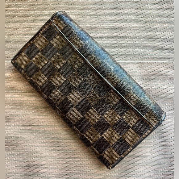 SOLD Authentic Damier Ebene Louis Vuitton Long Wallet #5 - Picture 3 of 16